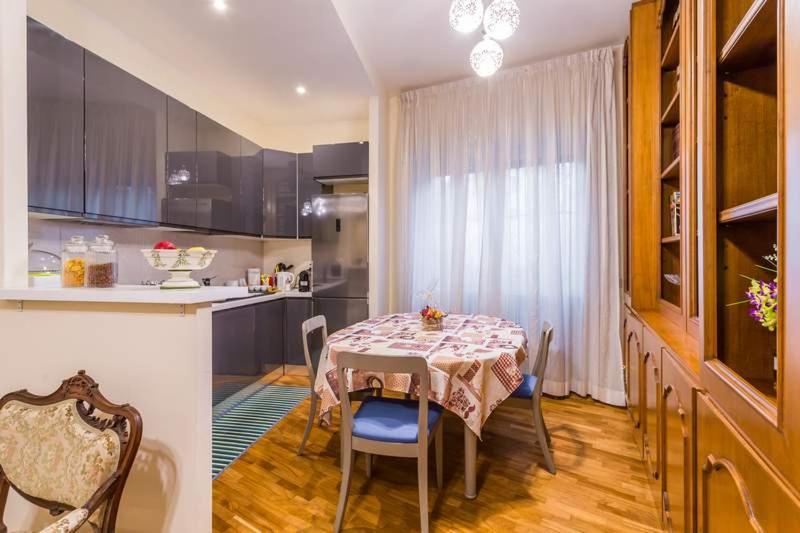 Valla18 Guesthouse ローマ エクステリア 写真