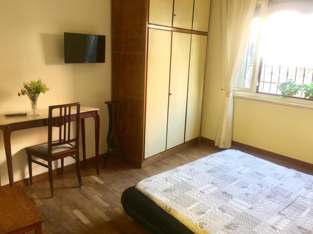Valla18 Guesthouse ローマ エクステリア 写真