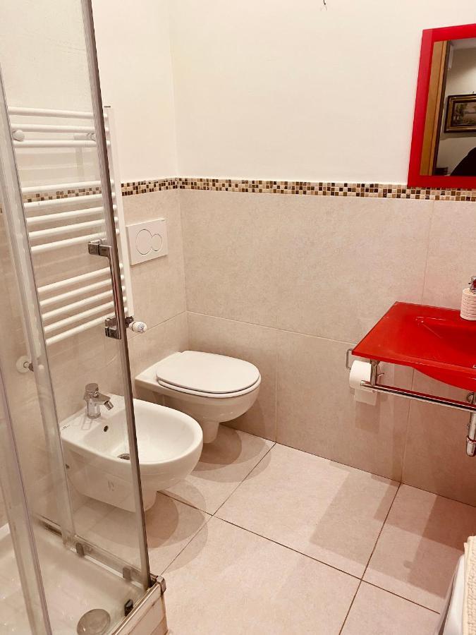 Valla18 Guesthouse ローマ エクステリア 写真